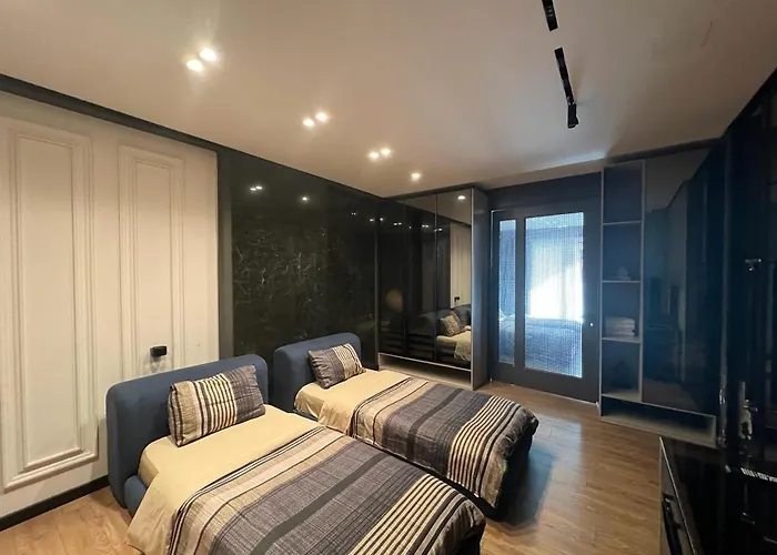 Apartment Remarkable *