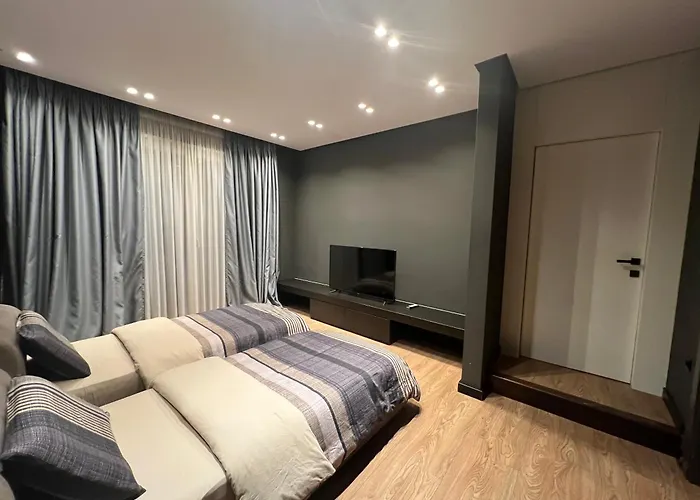 Apartment Remarkable